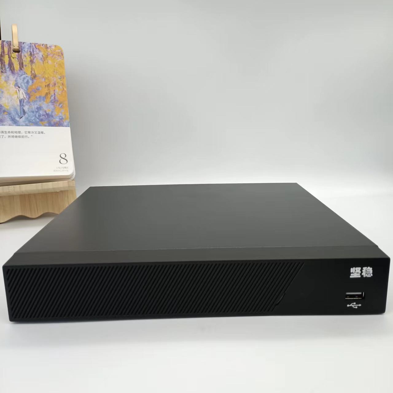 坚稳-H.265 4路网络录像机JW-NVR0401TR